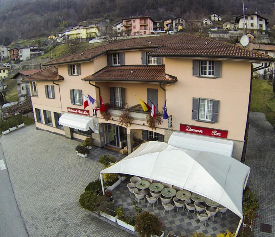 Hotel Del Mera Sorico Exterior photo
